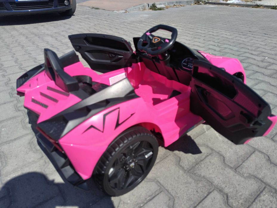 DC Акумулаторна кола Cordoba розов