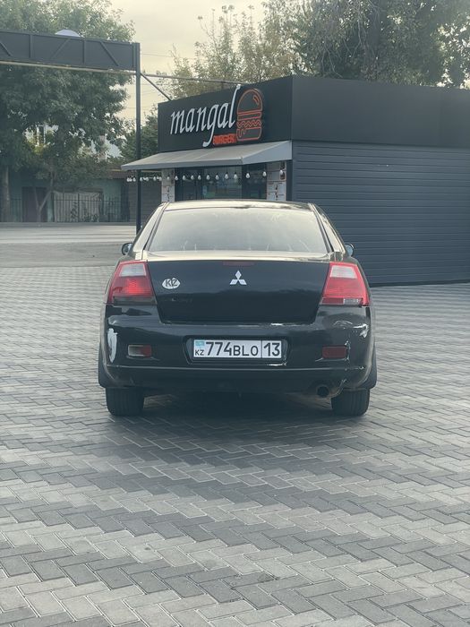 Митсубиси Галант 9