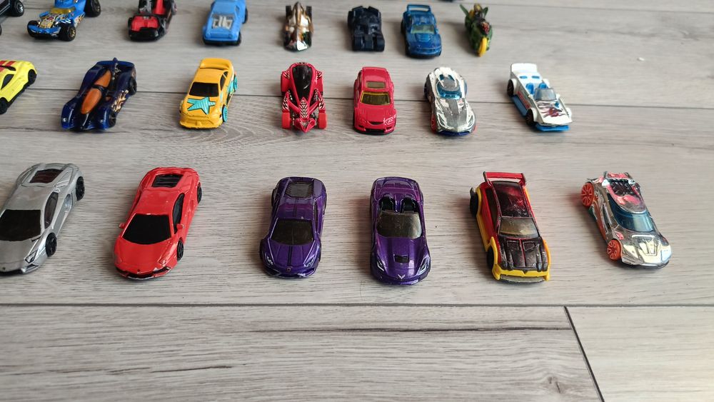 Колички  Hot Wheels