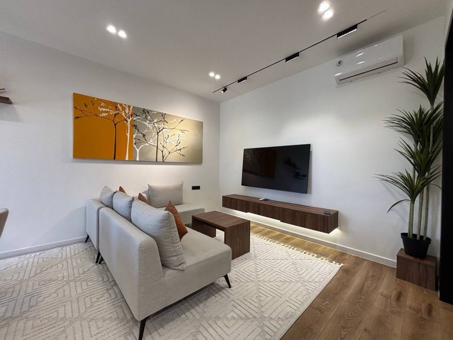 Сдаётся 2х ком Tiara Residence