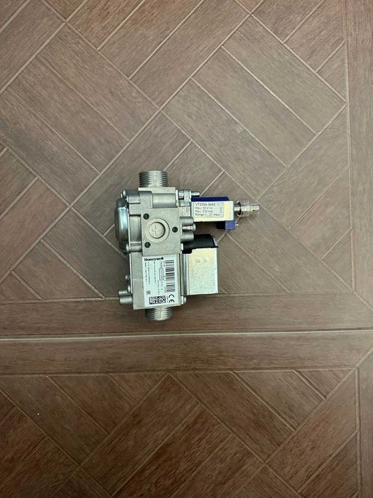 Газов клапан Honeywell VK4105M 5173 4 - Immergas