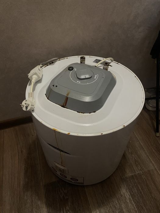 Водонагреватель Аристон