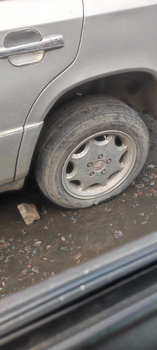 Продам на мерс R15