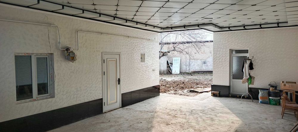 Uy sotiladi, yangi renont