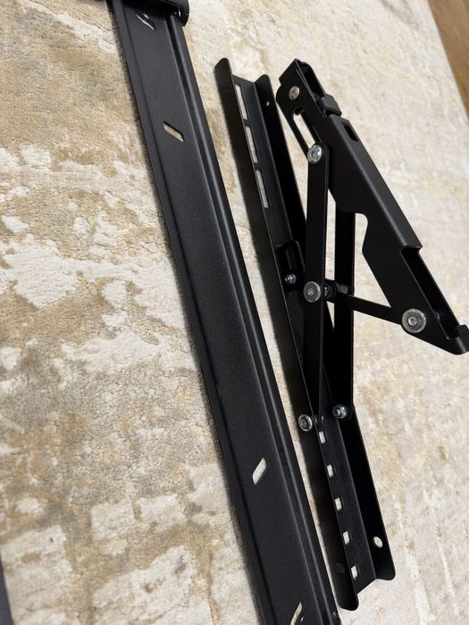 Кронштейн для телевизора