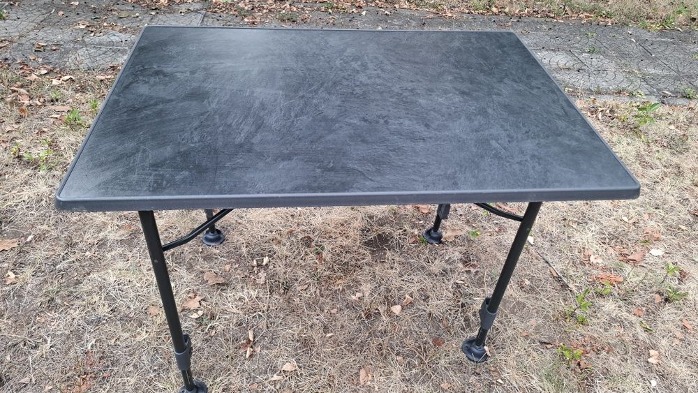 Продавам сгъваема къмпинг маса Westfield Aircolite Black 100 x 68 cm