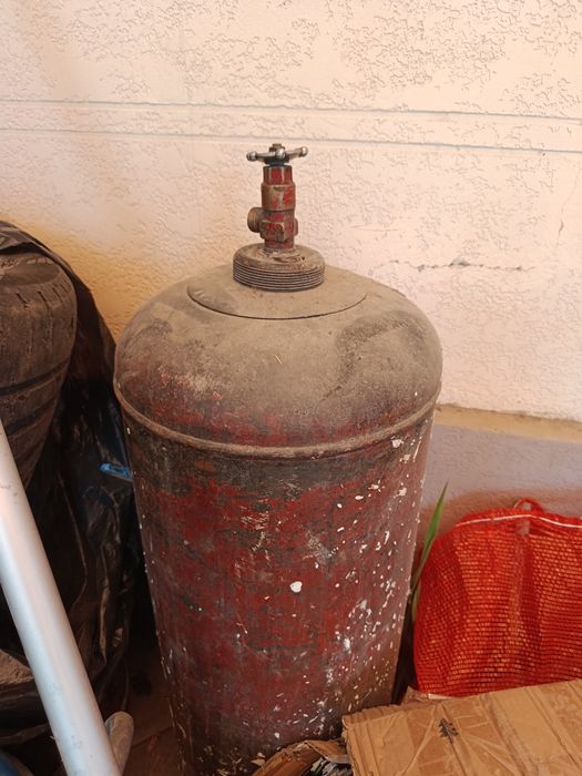Продам газовый баллон