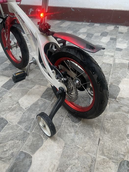 Bicicleta copii 4-7 ani