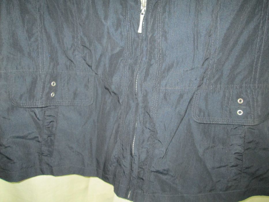 vesta neagra Barbara Lebek M