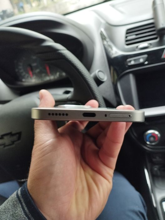 Xiaomi 15T ideal xolatda srochnaa