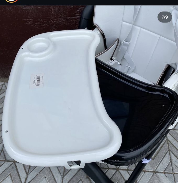 Стульчик для кормления .