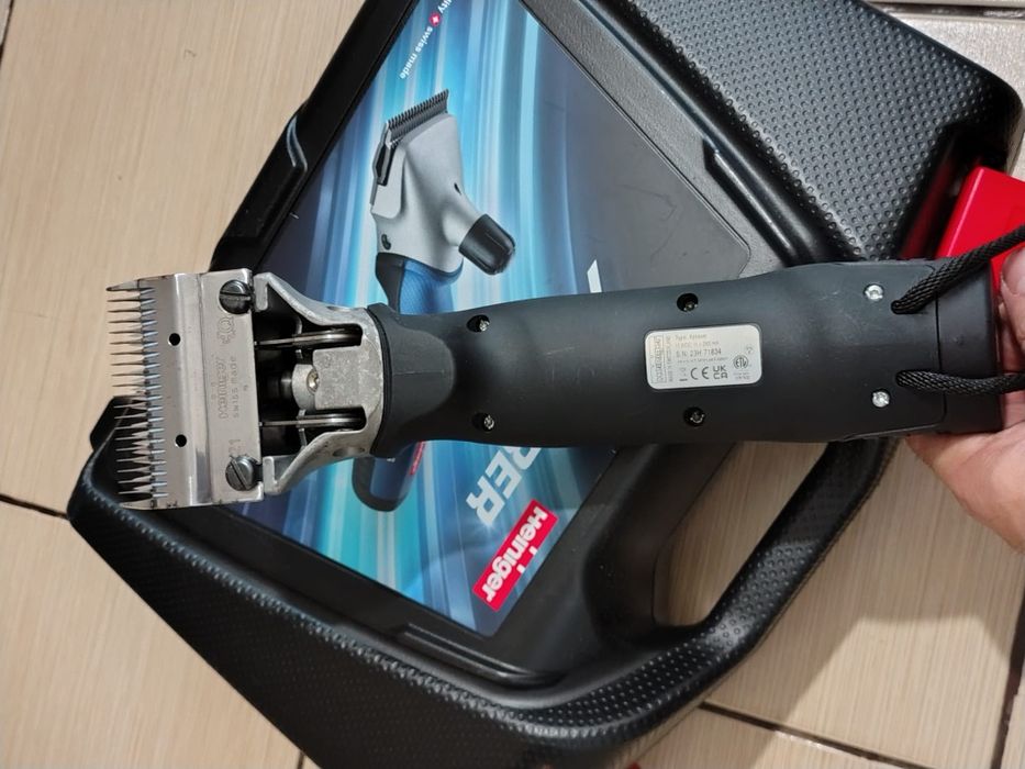 Masina de tuns vaci cai  Heiniger Xplorer cu acumulator