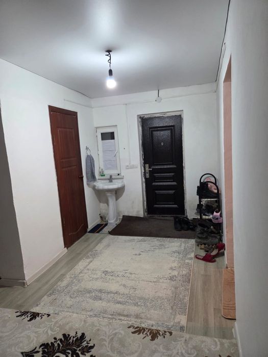 Тез арада үй сатылады