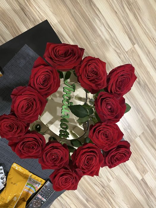 Продам Вазу  для цветов.