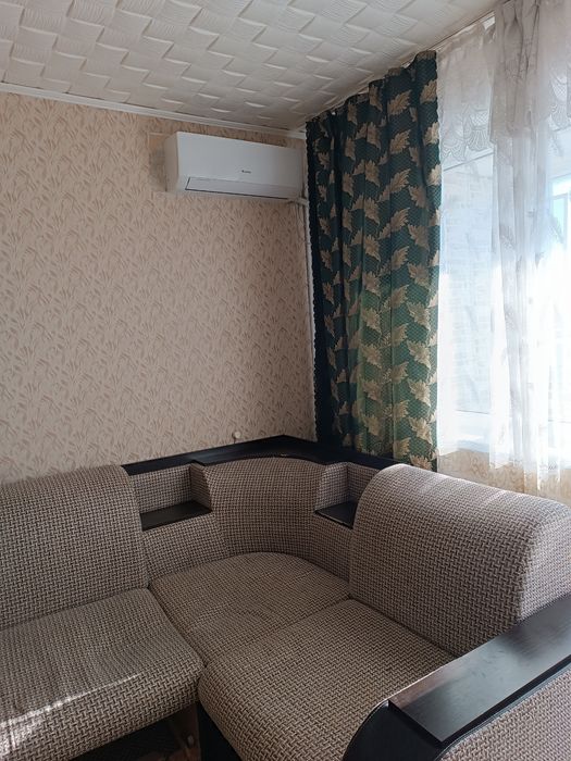 Сдается 2-х комнатная 9 мкрн