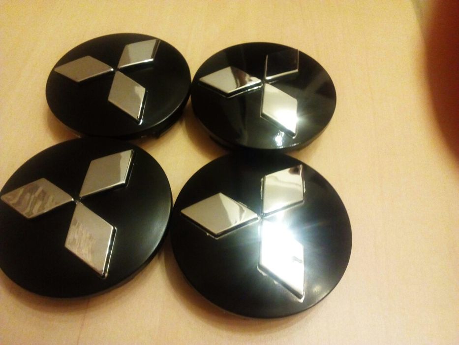 Mitsubishi - Set 4 capace pentru jante aliaj