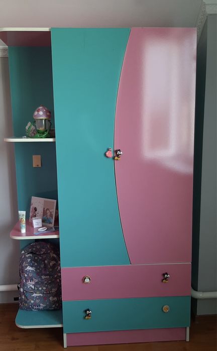 Двухярусная кровать со шкафом