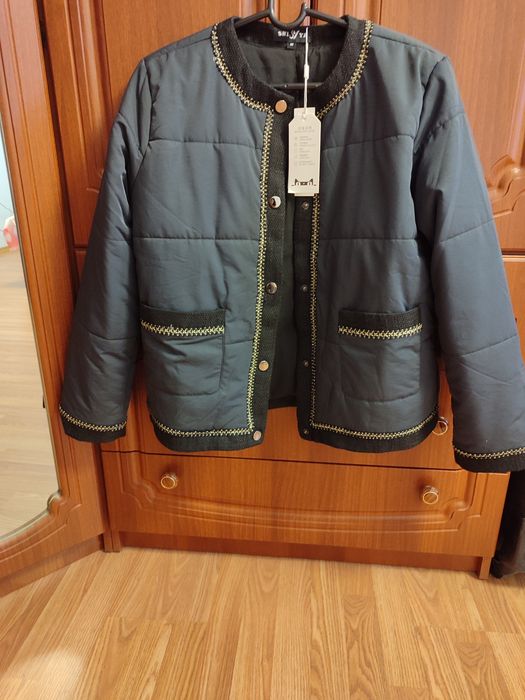 Продаю женские вещи