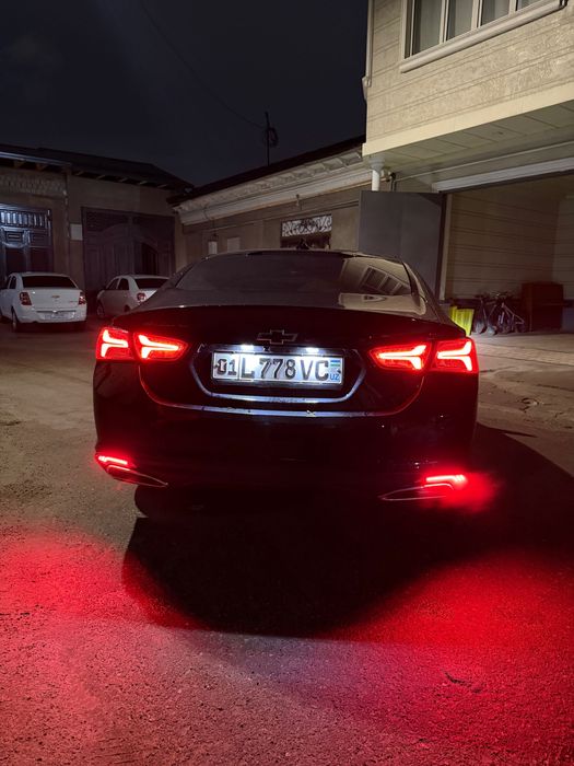 продается машина Malibu Xl