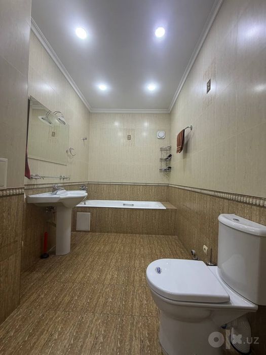Продается нежилое помещение 2я линия, ор-р: Японское посольство, 145м²