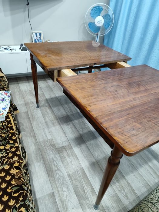 Продам раздвижной стол