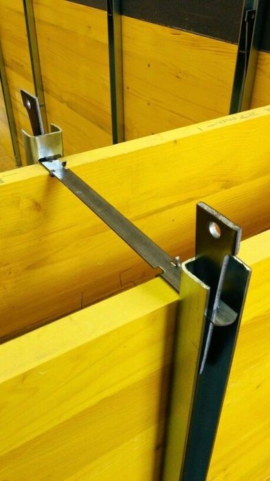 Panouri galbene tip doka, placa galbena, cofraje tego, accesorii