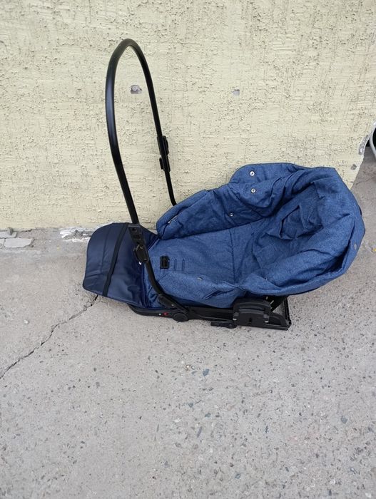 Продам коляску  Adamex Gloria