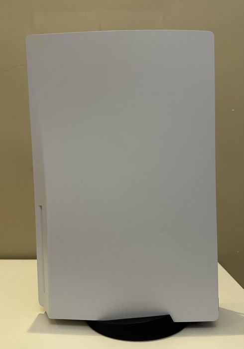 PlayStation 5 | Всё для игры: 2 геймпада + игры