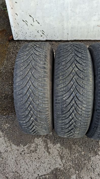 Зимни гуми 195 65 15 BfGoodrich