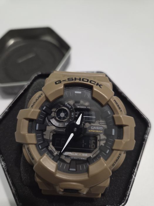 Casio G-Shock GA-700CA