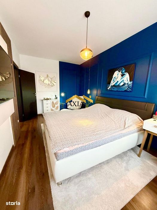 Apartament 2 camere decomandate 57 mp, pod 50 mp, boxa 18 mp, parcare!