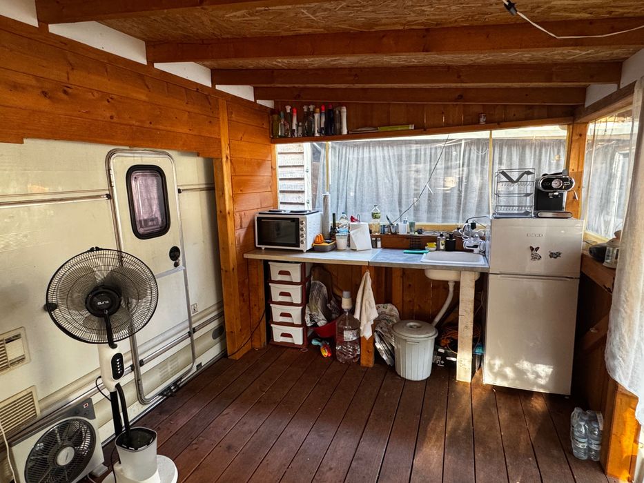 Каравана на къмпинг Смокиня