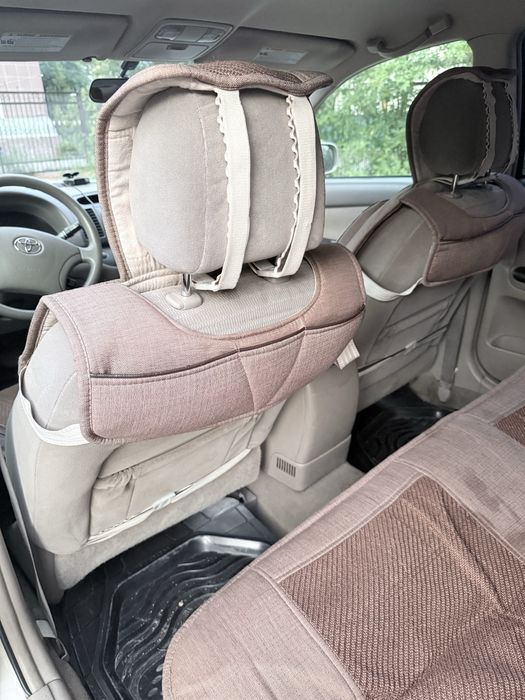 Toyota Camry LE 30