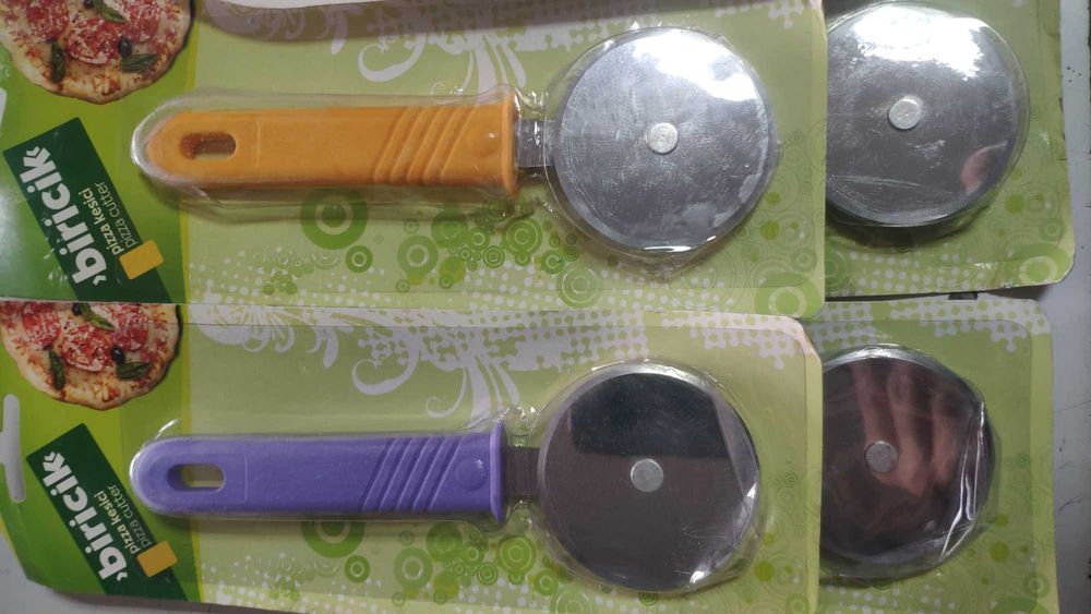 Форми за сладки и Тирбушон