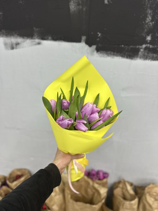 Тюльпаны по 300тг бутон , Можно оптом