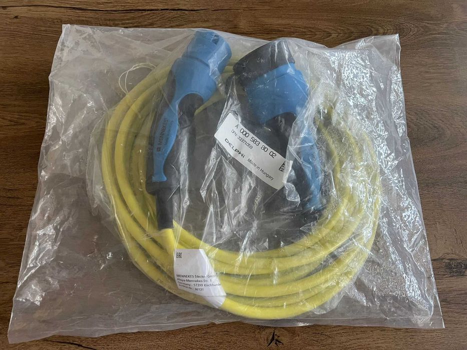 Cablu incarcare Mercedes-Benz Hybrid MODE 3 A0005833898 Mennekes