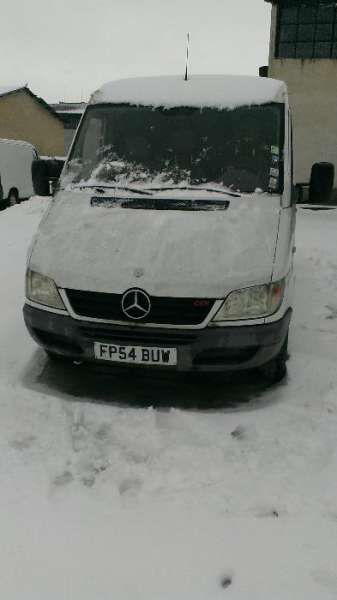 Мерцедес Спринтер 313 ЦДИ с теглич
