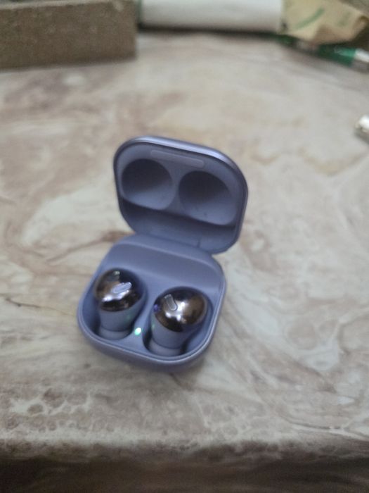 Căști Wireless Samsung Galaxy Buds Pro Phantom Violet - Ca Noi / Stare Excelentă