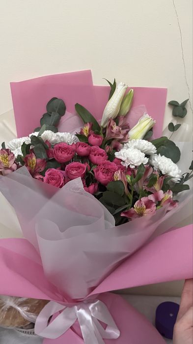 Букетииик свежиии цветыы