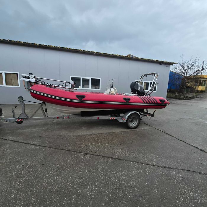 Надуваема лодка Zebec 5.50м