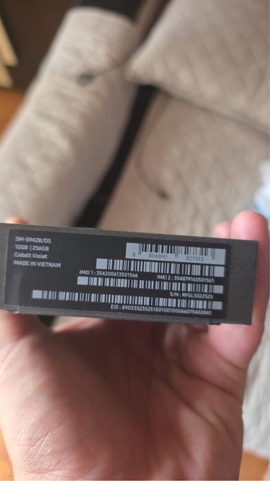 Samsung S26, sigilat, 12 gb RAM , 256 gb memorie