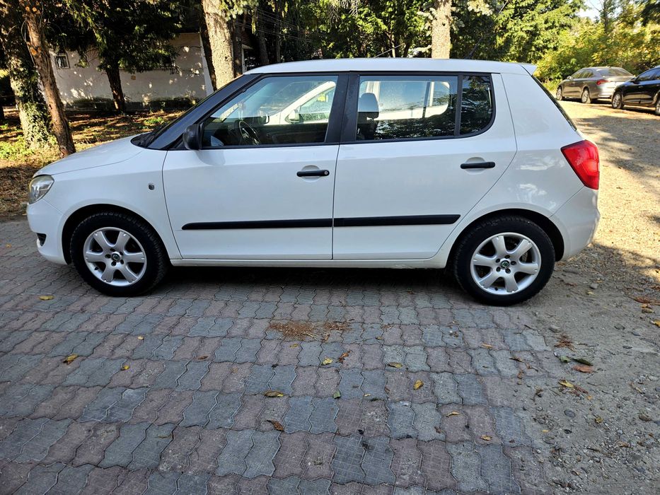 SKODA Fabia 2011 — imagine 13
