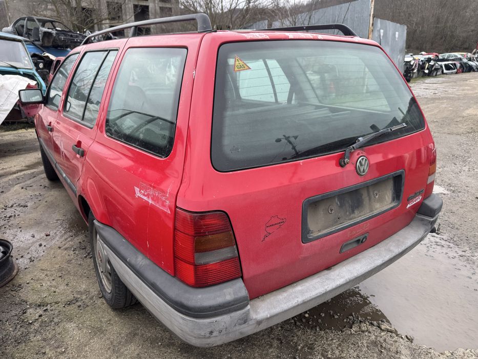 Vw Golf III Variant 1.8i 75hp 1994г На Части