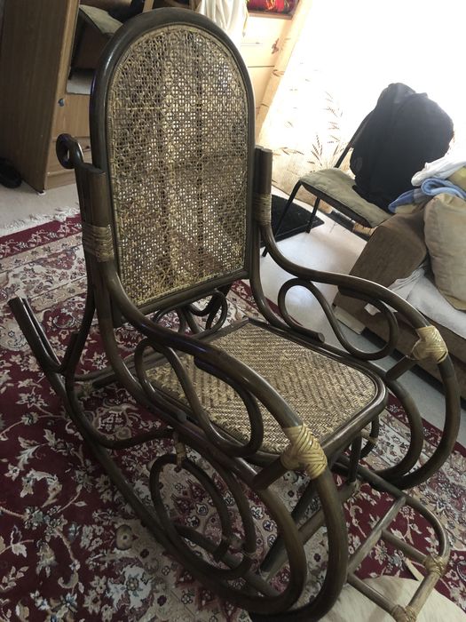 Кресло качалка  продам