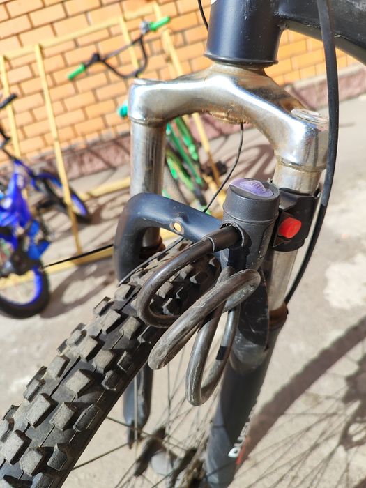 Велосипед фирмы DUSHIMA