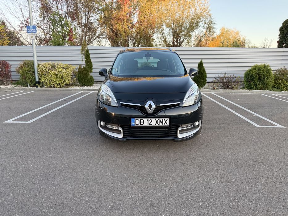 Renault Grand Scenic 1.5 DCI 110 CP