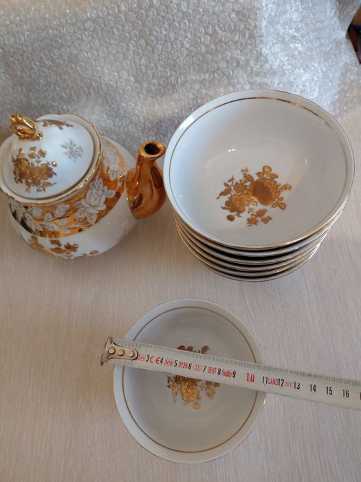 Продам чайники, пиалки фарфор