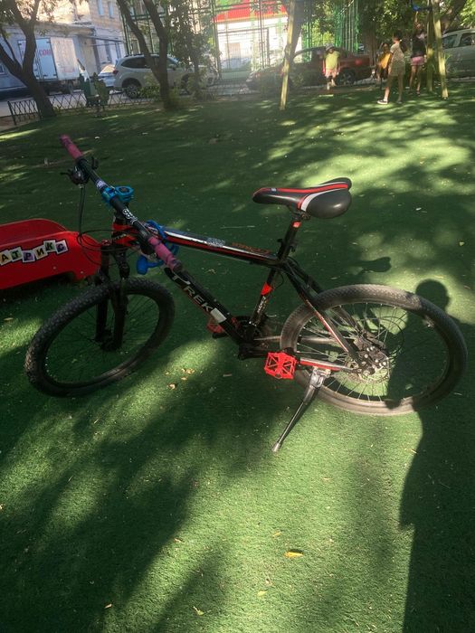 Продам срочно велик за 45 с торгов маленький