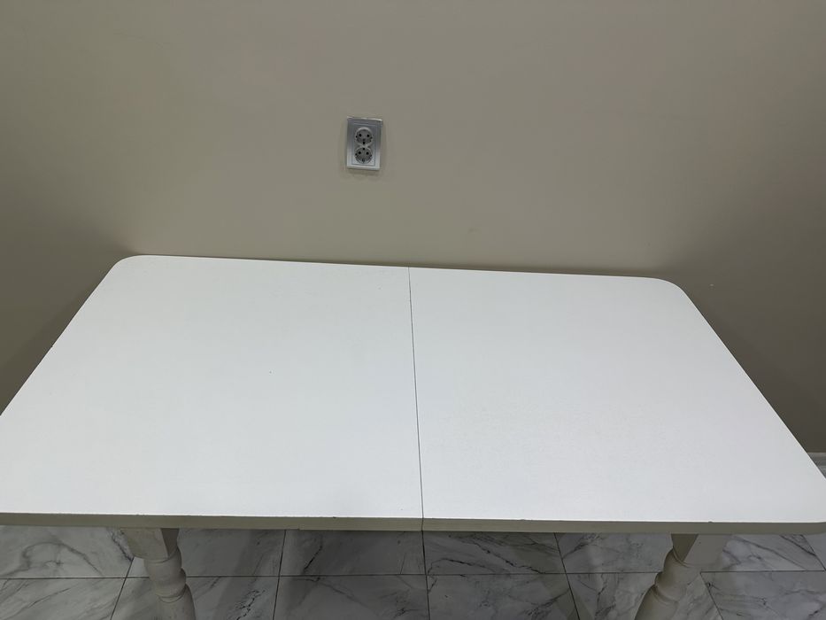 Продам стол