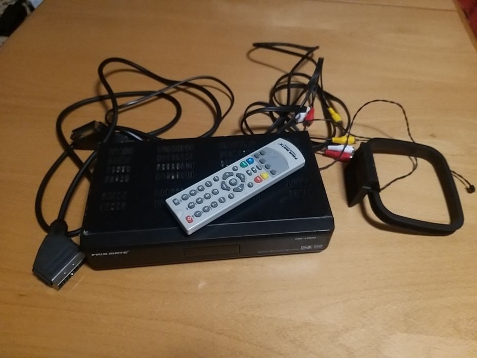 Декодер Fair Mate FM-7002 с кабели и дистанционно